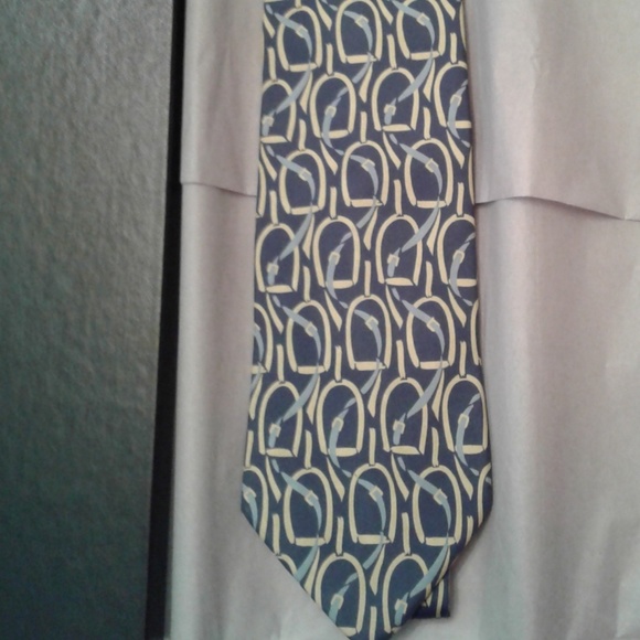 ๐ท Gucci Vintage Saddle Stirrup Tie๐ท - Picture 4 of 8